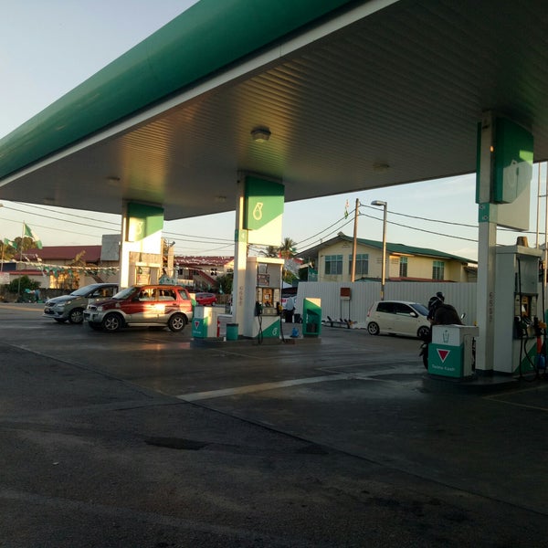 PETRONAS Station - Lot 243,1310, Jalan Raja Perempuan Zainab I