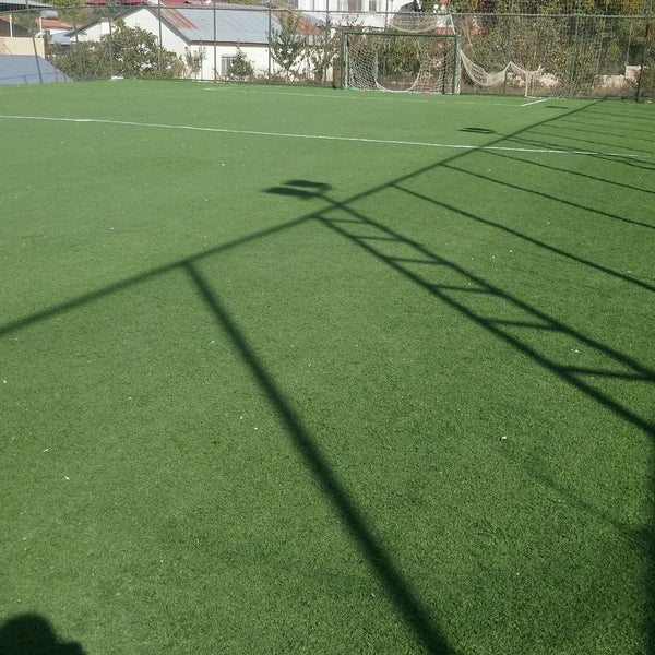 Mersin Hali Saha Halisi Ve Suni Cim Arzen Spor Hali Saha Ve Spor Sahalari Yapimi