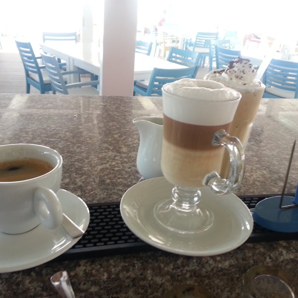 #illy caffe #bestlatte #ıcecaffe #summer #on the beach