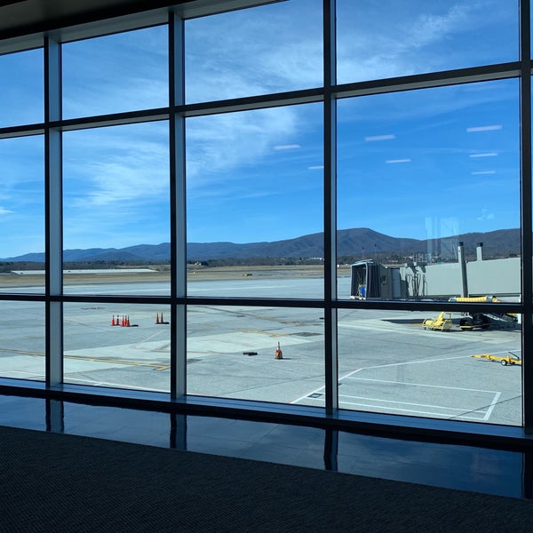Photo taken at Roanoke-Blacksburg Regional Airport (ROA) by David P. on 2/8/2019