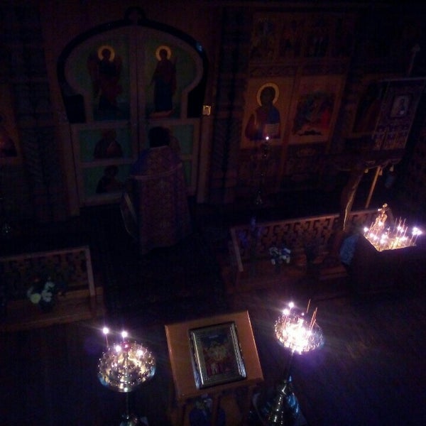 Храм Воскресения Христова в Орлецах Псков