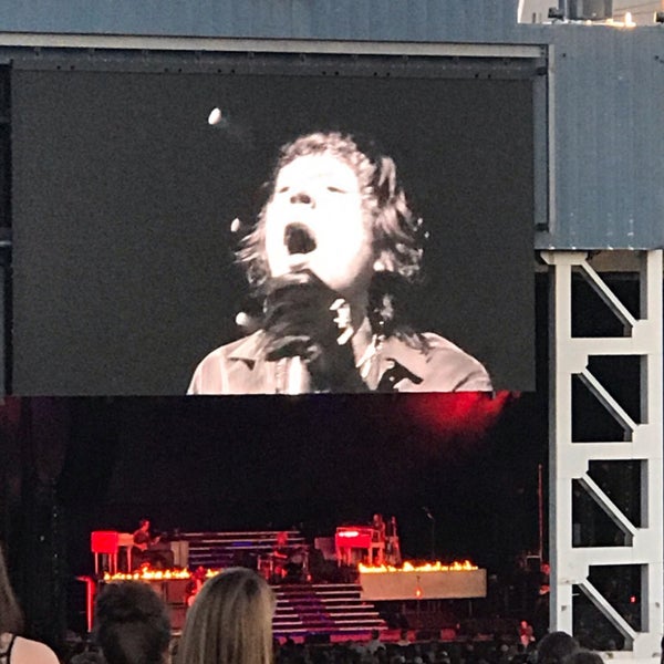 Photo taken at Hollywood Casino Ampitheater by Phil M. on 7/31/2019