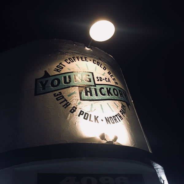 3/6/2018にAnna Y.がYoung Hickoryで撮った写真