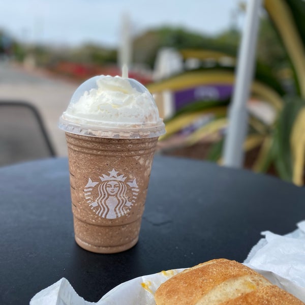 Starbucks Coffee Shop in Escondido