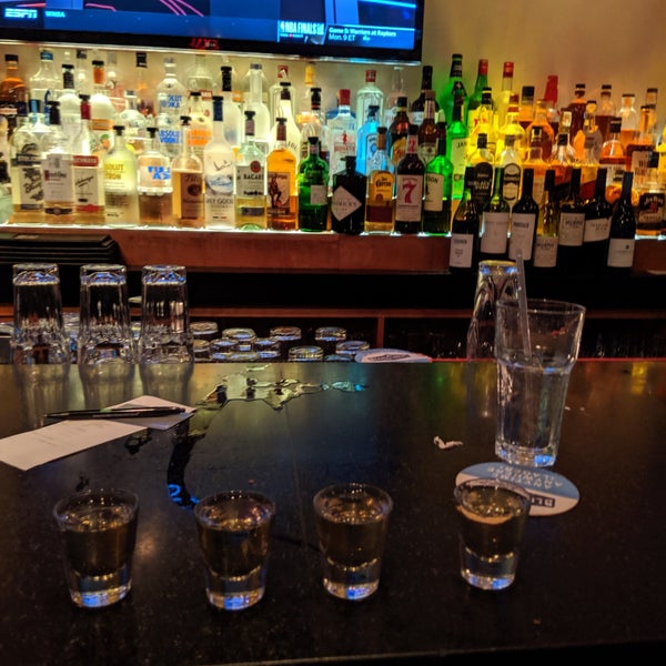 Foto diambil di Grey Bar &amp; Restaurant oleh Elisa pada 6/8/2019