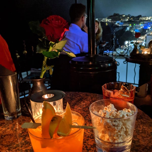 Foto tirada no(a) PK Cocktail Bar por Elisa em 5/25/2019