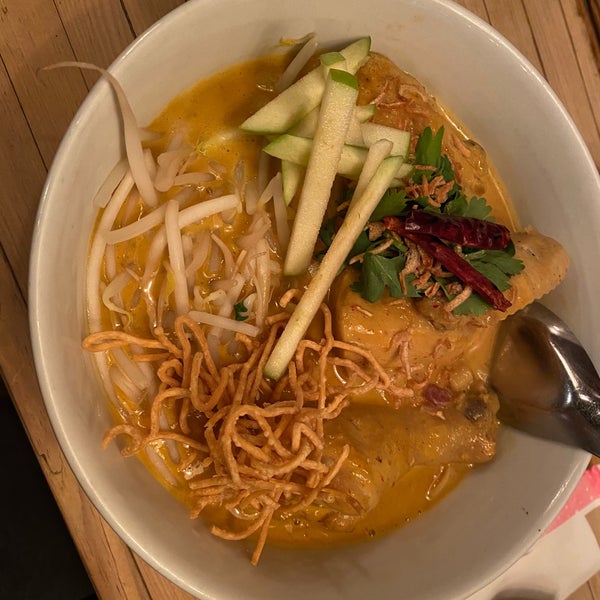 Their Kao soi is solid and a nice compliment to the crab & pork dry noodles. There’s a wait even on snow days. Come during off peak (afternoon) to avoid wait!