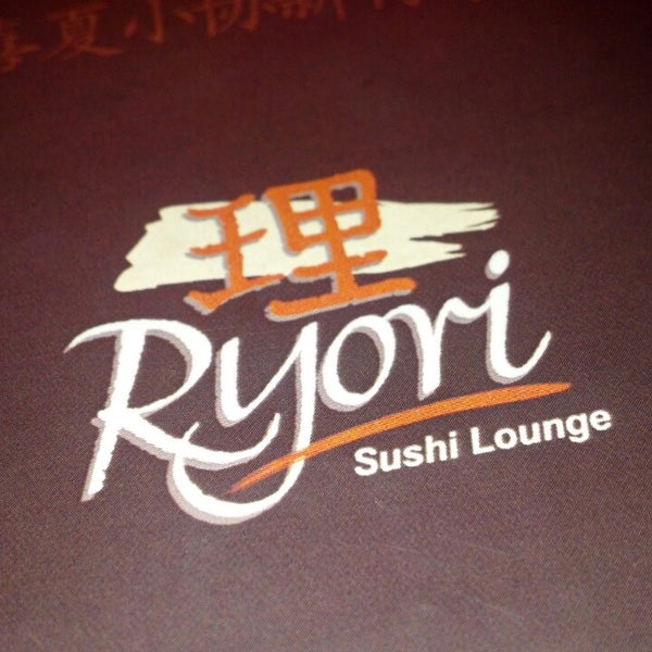 Das Foto wurde bei Ryori Sushi Lounge von Anderlene A. am 3/9/2013 aufgenommen