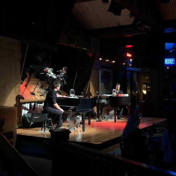 Photo taken at Jellyrolls by Emily R. on 2/26/2019