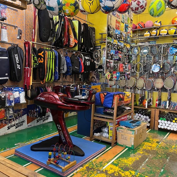 Kedai racket near me new arrivals