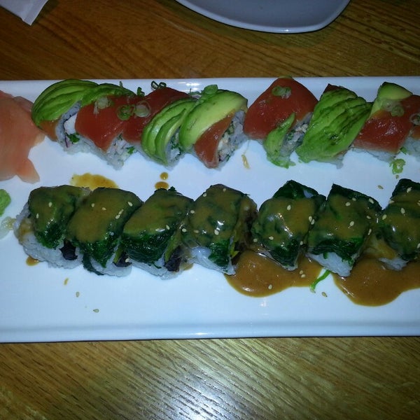 Photo taken at Umi Japanese Restaurant by Brent W. on 9/28/2013