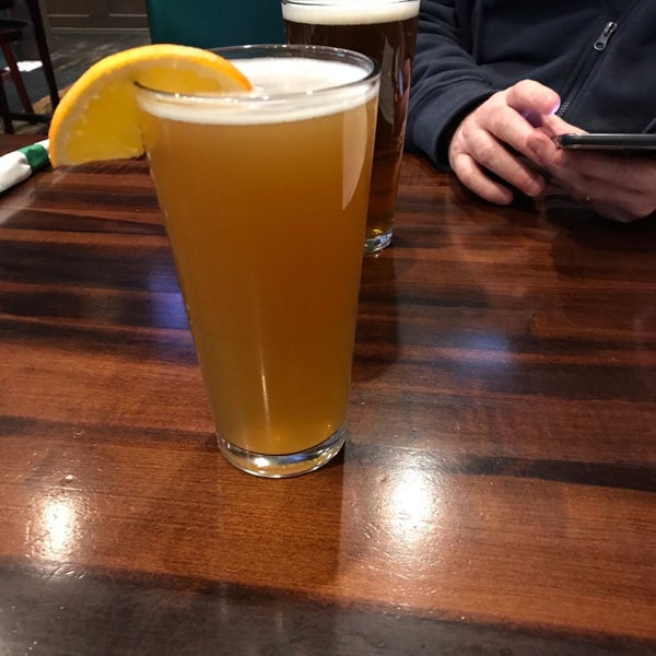 Photo taken at On Tap Sports Cafe - Riverchase Galleria by Gwendolyn C. on 12/21/2019