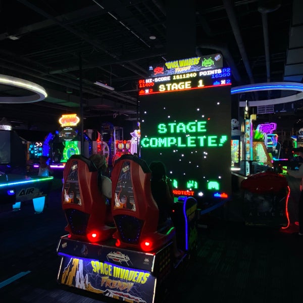 Photo taken at Dave &amp; Buster&#39;s by MYS on 6/18/2022