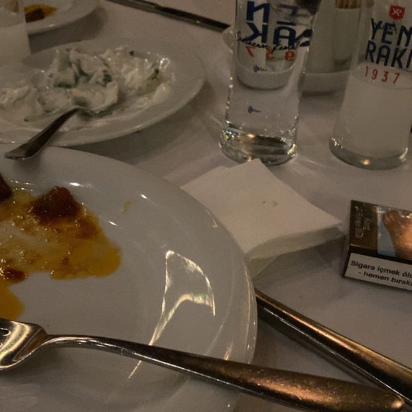 Foto scattata a Sadrazam Kemal Restaurant da Arzem A. il 1/11/2023