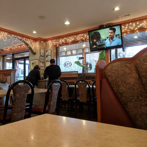 Kizl's Family Restaurant - Southington, CT