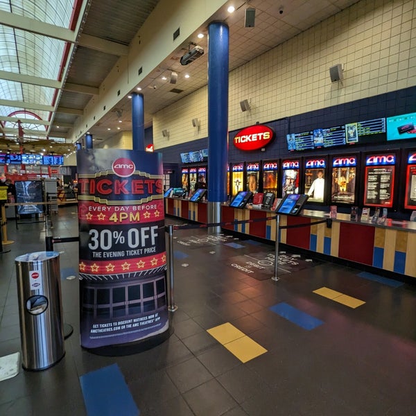 AMC Danbury 16 - 44 tips