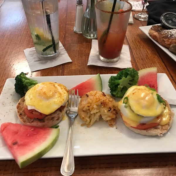No Frill NEVER disappoints! This was Sunday's brunch!