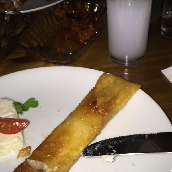 3/21/2018 tarihinde Erol A.ziyaretçi tarafından Selimiye Park Restaurant'de çekilen fotoğraf