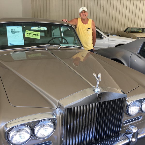 Palm Springs Exotic Car Auction Automotive Repair Shop in Palm Springs