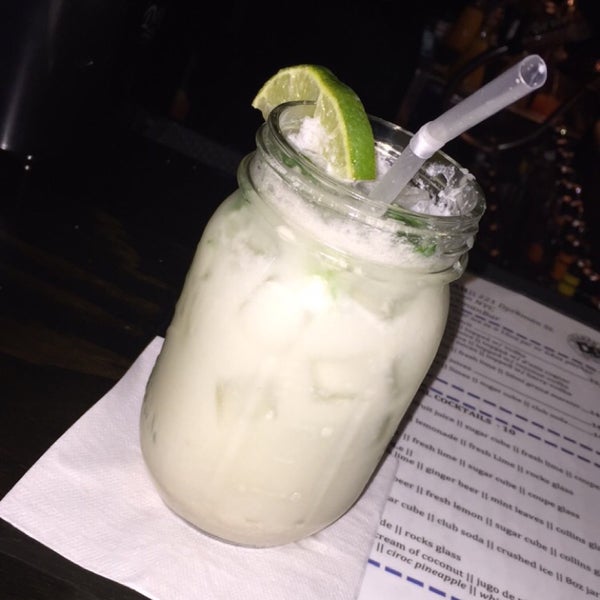 Dyckman Bar Cocktail Bar in New York