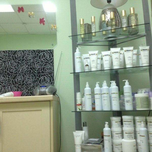 свадебный салон вега. торговый центр вега на петровско-разумовской. парикмахерские красноармейская. салон красоты в душанбе. выставка мебели в москве.