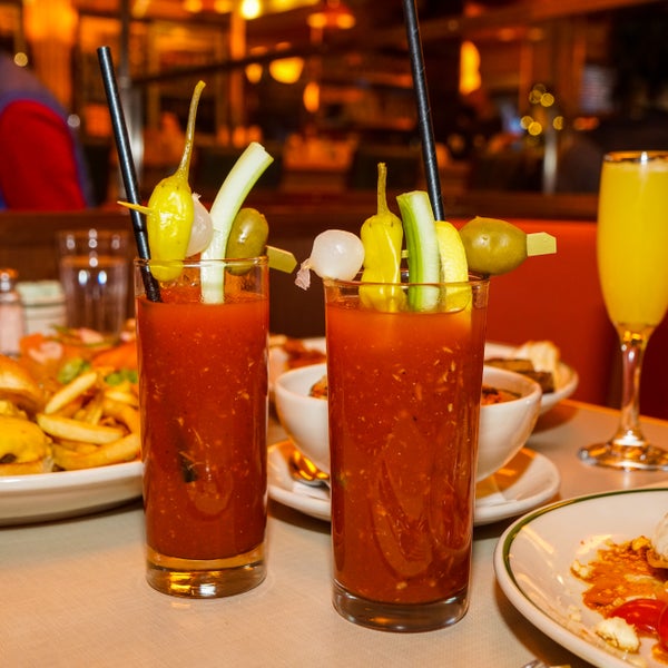 Snoozing past noon on Sat and Sun? Soho Diner's fan-favorite brunch menu features a wide selection of over the counter remedies to help you recover from your late-nite carousing. Served 'til 4PM!