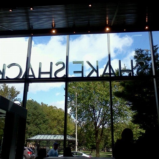Shake Shack Downtown New Haven 37 tips from 2799 visitors
