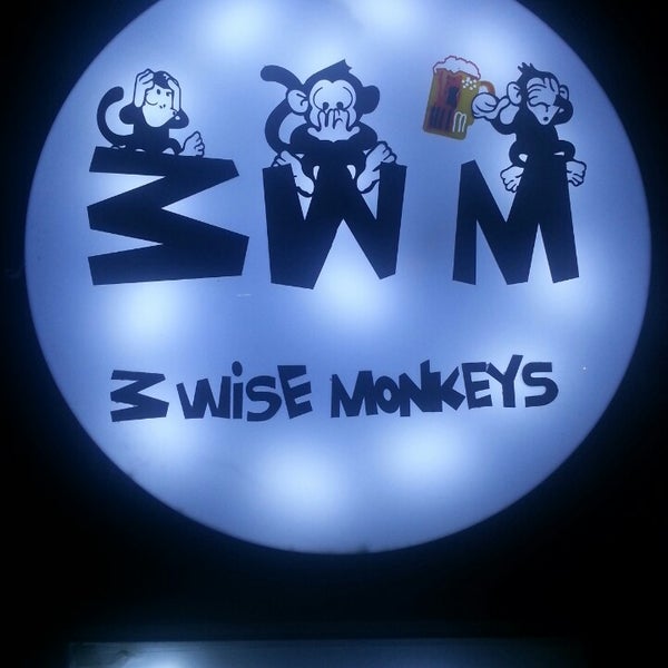 Foto tirada no(a) 3 Wise Monkeys por Schmmuck em 4/5/2014