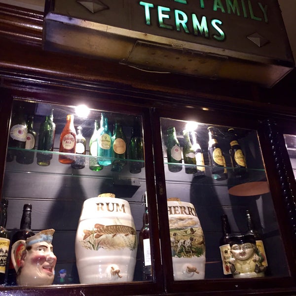 1/9/2015에 Alex A.님이 Flaherty&#39;s Irish Pub Barcelona에서 찍은 사진