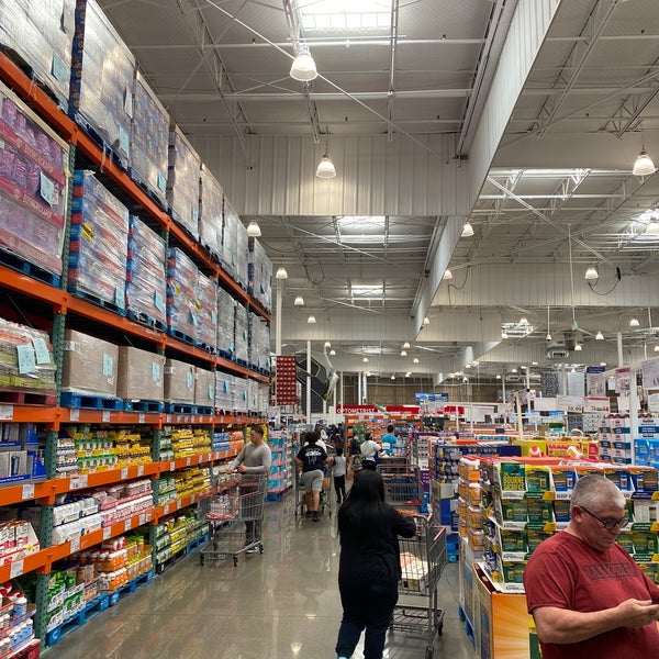 Costco Food Court Southwest Richmond Annex'de Yemek Alanı