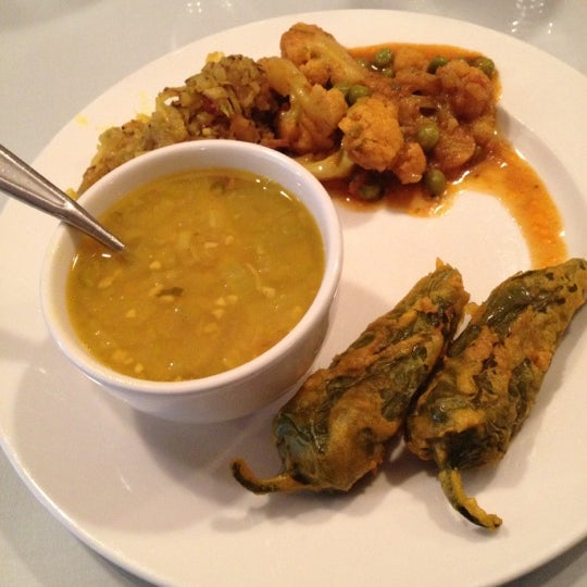 11/4/2012にRao G.がBengal Tiger Cuisine of Indiaで撮った写真