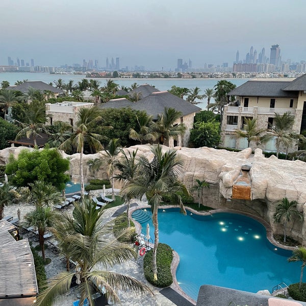 Foto diambil di Sofitel Dubai The Palm Resort &amp; Spa oleh .. pada 8/31/2023