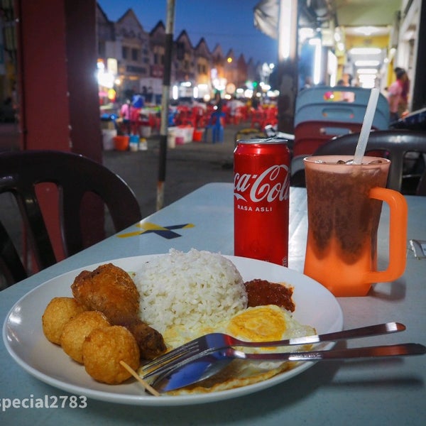 Engkok Eng Kok Kopitiam - Coffee Shop in Batu Pahat