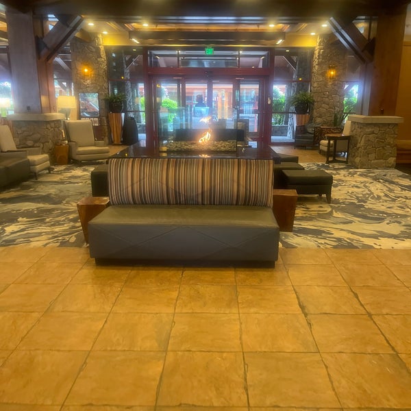 Снимок сделан в Marriott&#39;s Timber Lodge пользователем Brett T. 6/29/2023