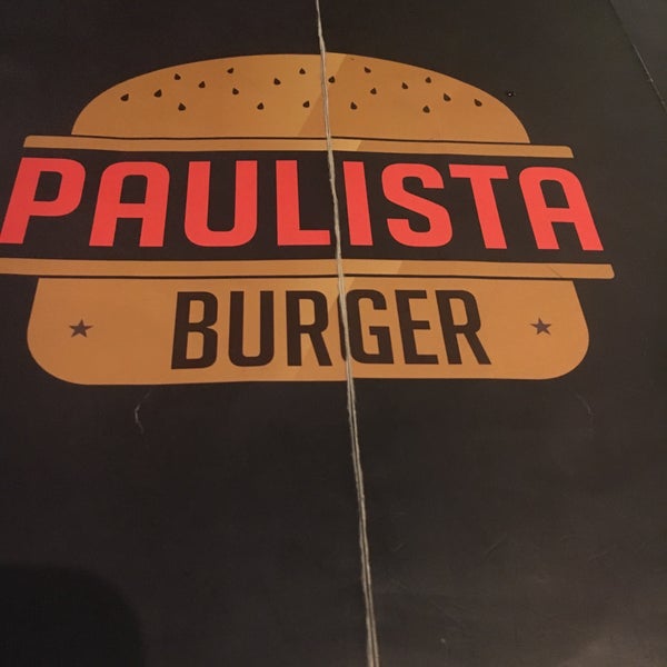 Снимок сделан в Paulista Burger пользователем Karla M. 1/27/2017