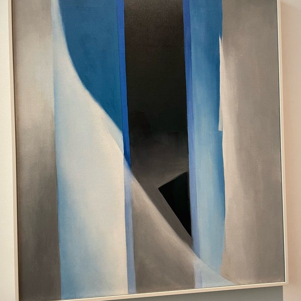 Photo taken at Georgia O&#39;Keeffe Museum by Lori C. on 5/12/2022