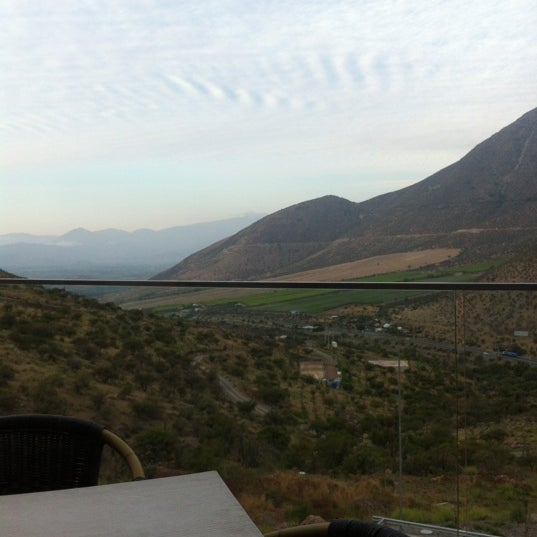 11/8/2012 tarihinde Juan I.ziyaretçi tarafından Restaurant Santerra'de çekilen fotoğraf