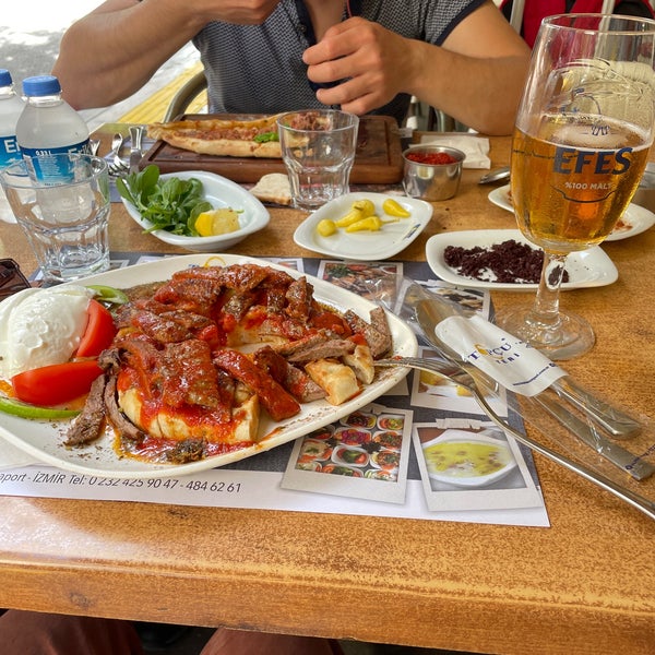 Foto diambil di Topçu Restaurant oleh Eylem pada 6/5/2022