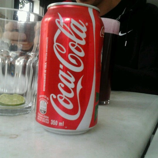 Das Foto wurde bei A Hamburgueria Coca-Cola von Pedro Henrique Dos S. am 9/28/2012 aufgenommen