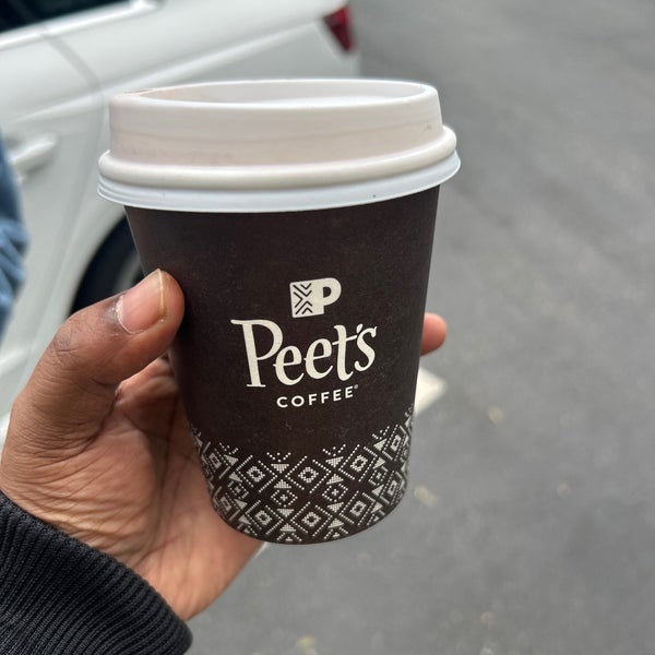 Foto tirada no(a) Peet&#39;s Coffee &amp; Tea por Abhishek N. em 9/2/2023
