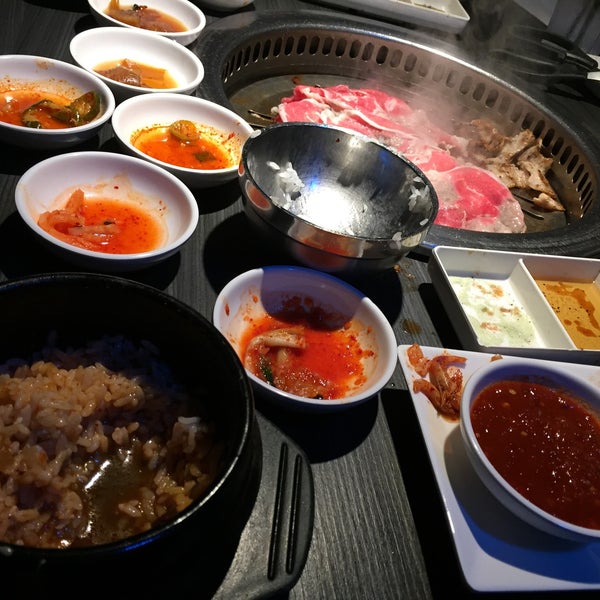 Foto scattata a Gen Korean BBQ da Jeff P. il 1/15/2018