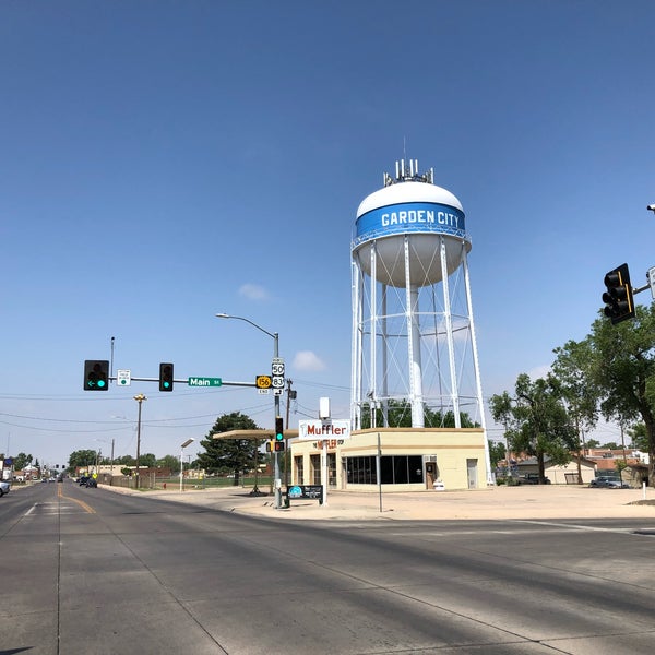 Garden City, KS - 2 tips