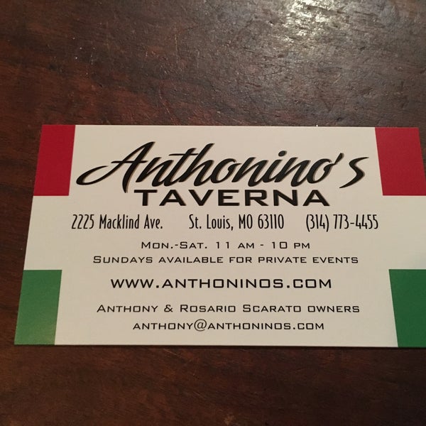 รูปภาพถ่ายที่ Anthonino&#39;s Taverna โดย Benton เมื่อ 12/20/2017