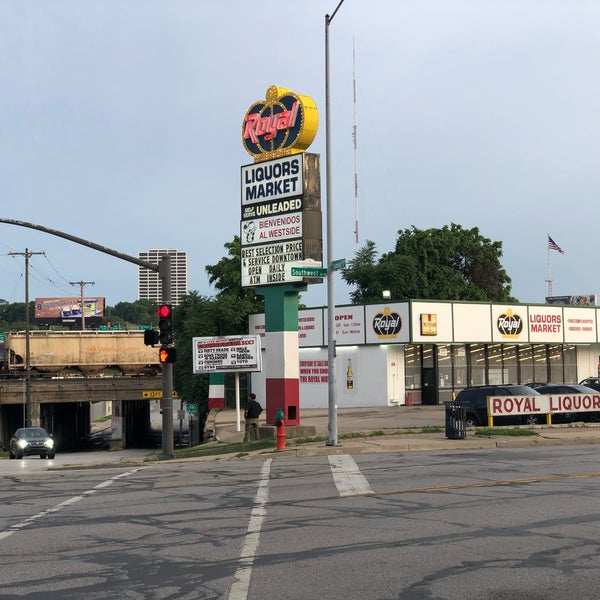 Royal Liquors (Now Closed) Westside South, Kansas City, MO 1 tip