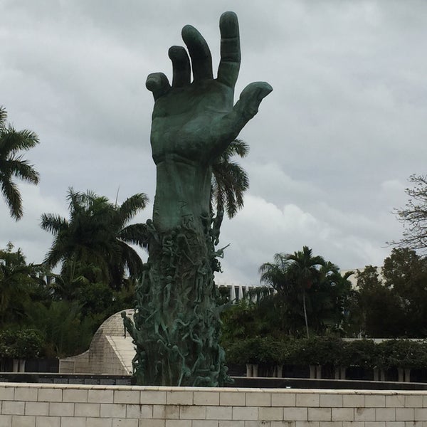 Photo taken at Holocaust Memorial of the Greater Miami Jewish Federation by Sumru A. on 4/4/2019