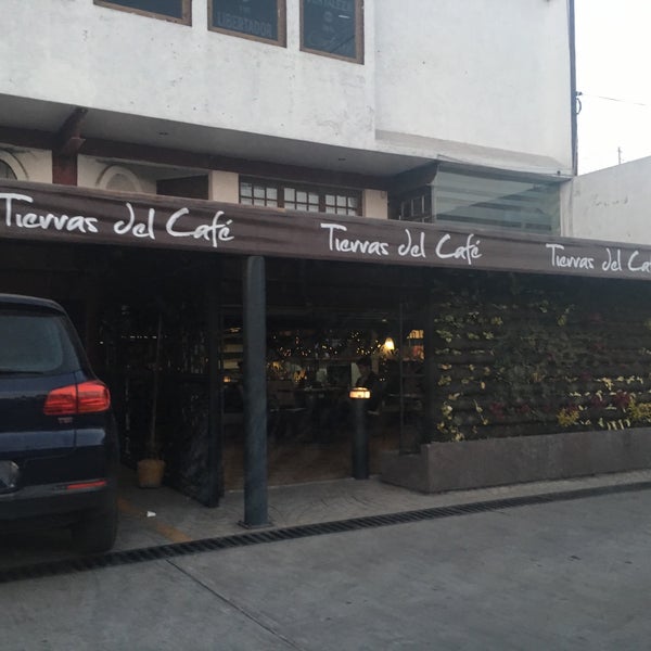 รูปภาพถ่ายที่ Tierras del Café โดย Oscar R. เมื่อ 11/19/2017