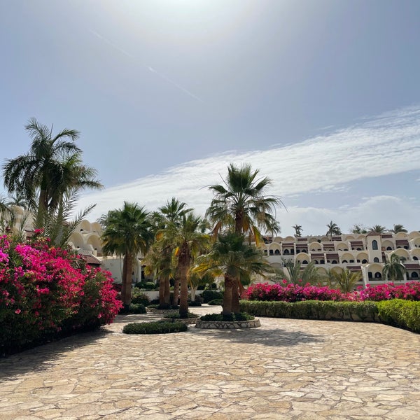 Снимок сделан в Mövenpick Resort Sharm el Sheikh пользователем DANAH . 5/19/2022
