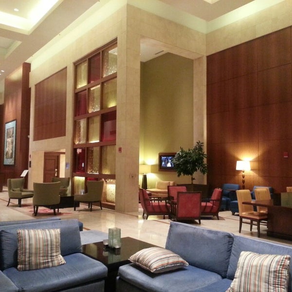 Photo taken at Atlanta Marriott Buckhead Hotel &amp; Conference Center by Mosh R. on 10/8/2013
