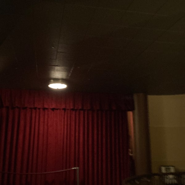 Photo taken at Kiggins Theatre by Deg D. on 5/28/2022