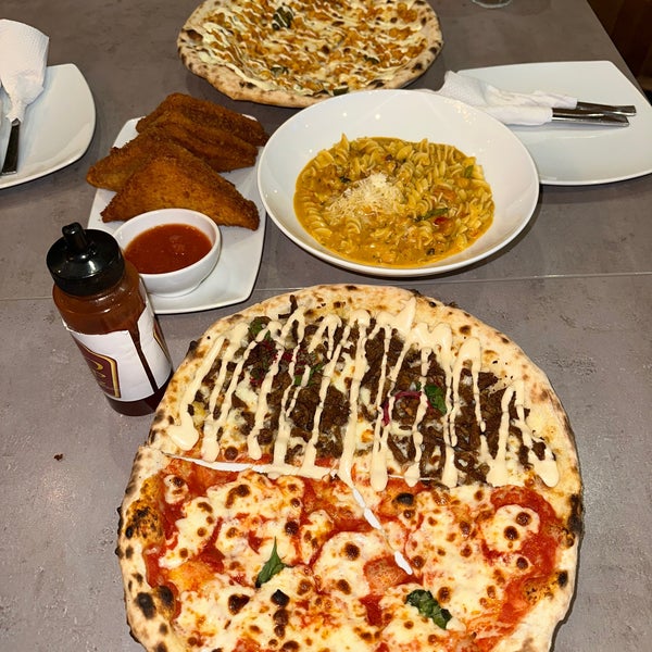 3/16/2023 tarihinde Turki S.ziyaretçi tarafından Pizza il Mio'de çekilen fotoğraf